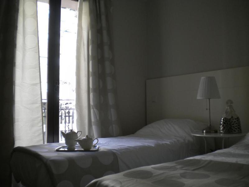 8Rooms Madrid Exterior photo